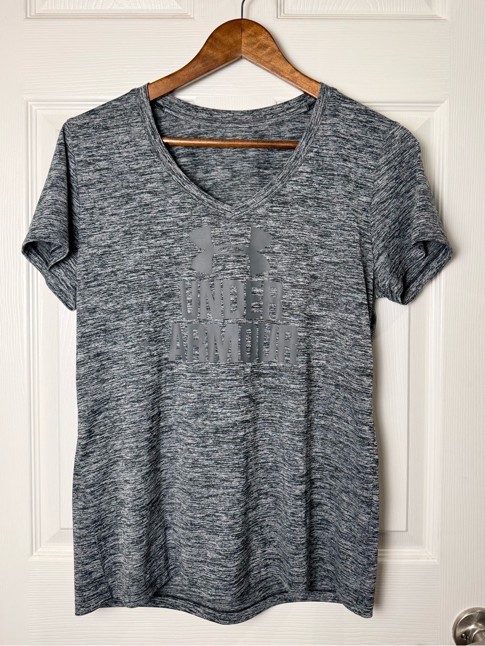 Under Armour V-Neck Short Sleeve Performance Tee | Gray Heather